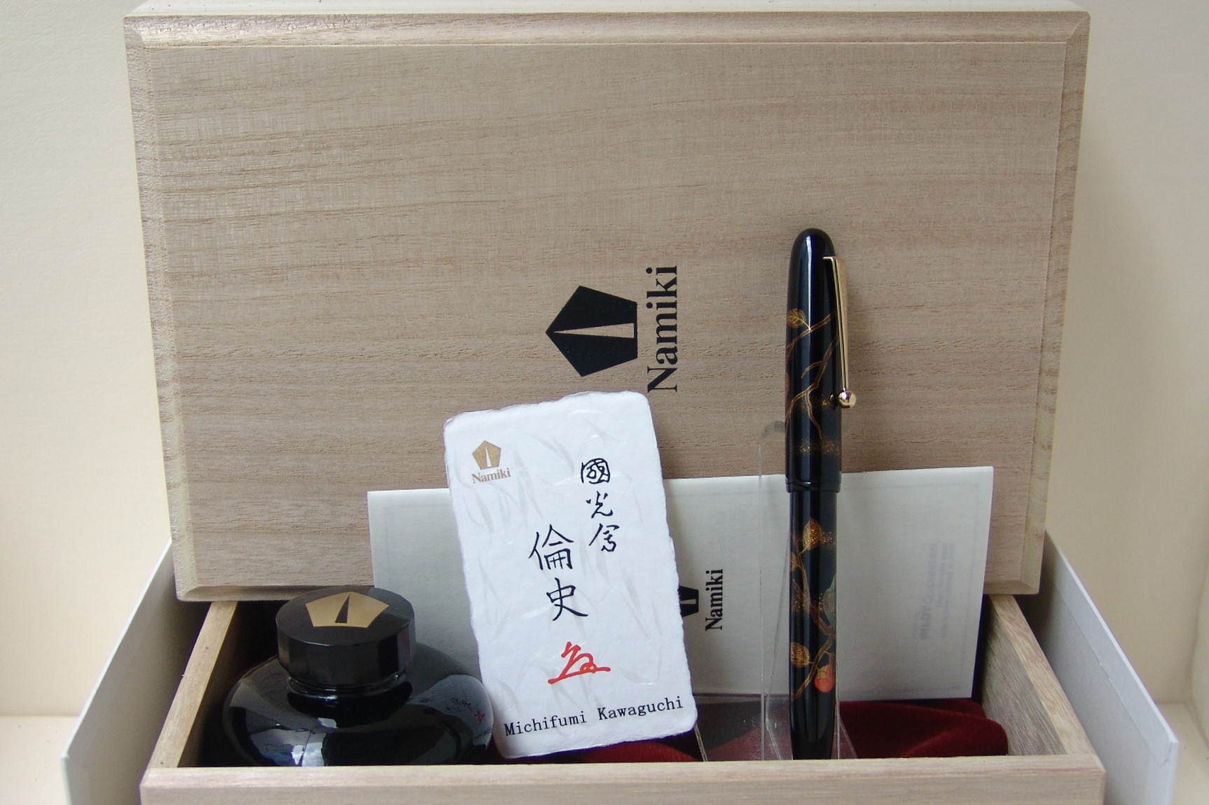 NamikiYukarisizePigeonandPersimmonFountainPen_B